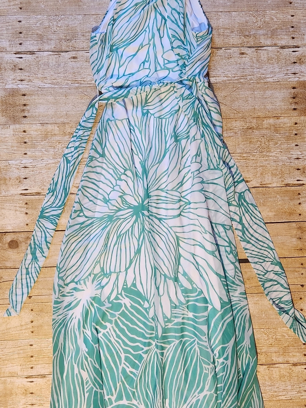 R&K Seafoam and White Floral Halter Maxi Dress